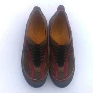 Privo Women's Multi-color Comfortable shoes